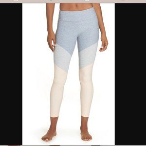 S NWT Outdoor Voices 7/8 Springs Leggings